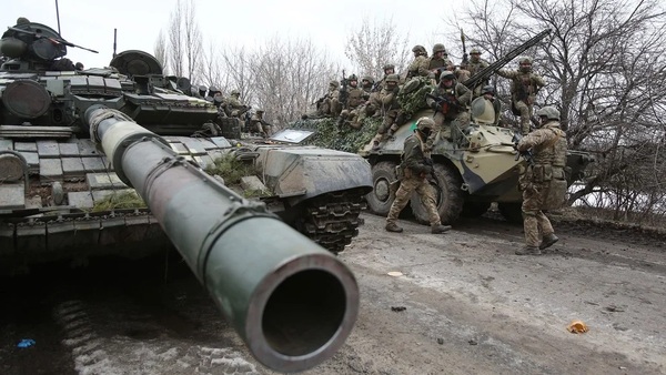 Ataque deliberado de las tropas rusas contra almacenes de alimentos en Lugansk, Ucrania
