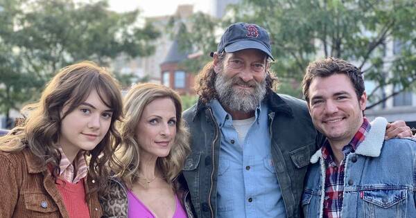 La Nación / La comedia dramática que puede aguarle la fiesta a “El poder del perro”