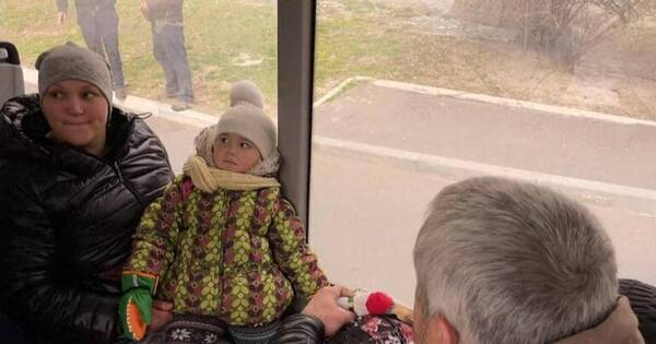 La Nación / Guerra en Ucrania: el triste cuarto cumpleaños de una niña