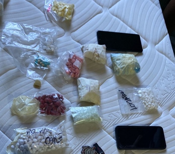 Desarticulan banda que traficaba cocaína en Central - 1000 Noticias