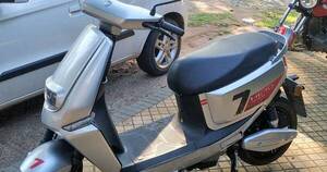 La Nación / Moto eléctrica: recorrer 50 km y gastar 600 guaraníes