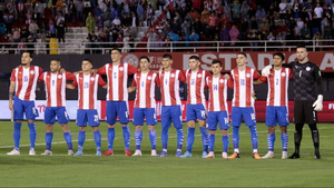 Crónica / Atendé quienes son los albirrojos en el equipo ideal de las Eliminatorias