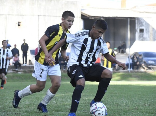 La Sub 14 sólo registró victorias en la jornada 7 - APF