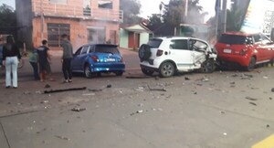 Triple choque deja varios heridos en Coronel Oviedo - Noticiero Paraguay