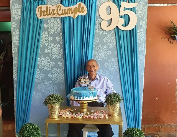 Gran benefactor loreteño cumple 95 años