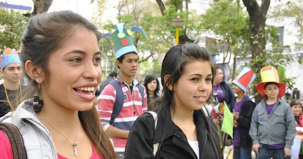 La Nación / Kemper asegura que los jóvenes serán mayoría en intendencias y concejalías en las próximas municipales
