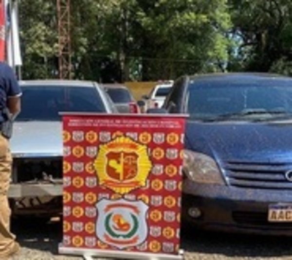 Tres presuntos robacoches detenidos - Paraguay.com