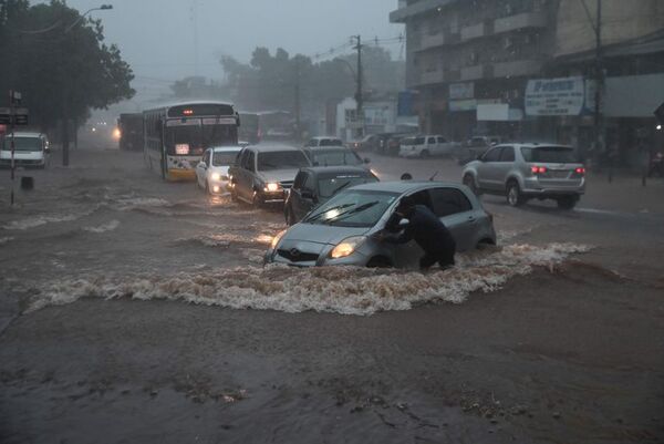 Raudales: Se necesitan US$ 80 millones para ocho nuevas cuencas de desagüe pluvial en Asunción - Nacionales - ABC Color