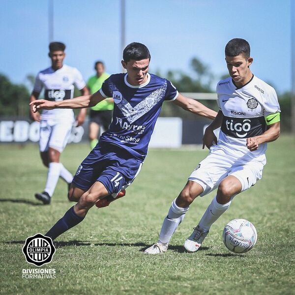 Olimpia, imparable en la Sub 15 - Fútbol - ABC Color