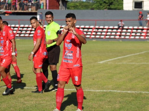 Cuatro victorias y un empate en la jornada dominical - APF