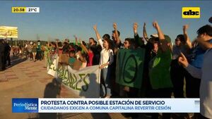 Protesta contra posible estación de servicio - ABC Noticias - ABC Color