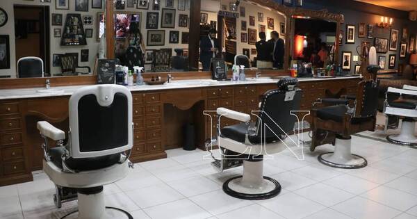 La Nación / Club Varsovia: abre la 1ª barbería y peluquería prémium para caballeros