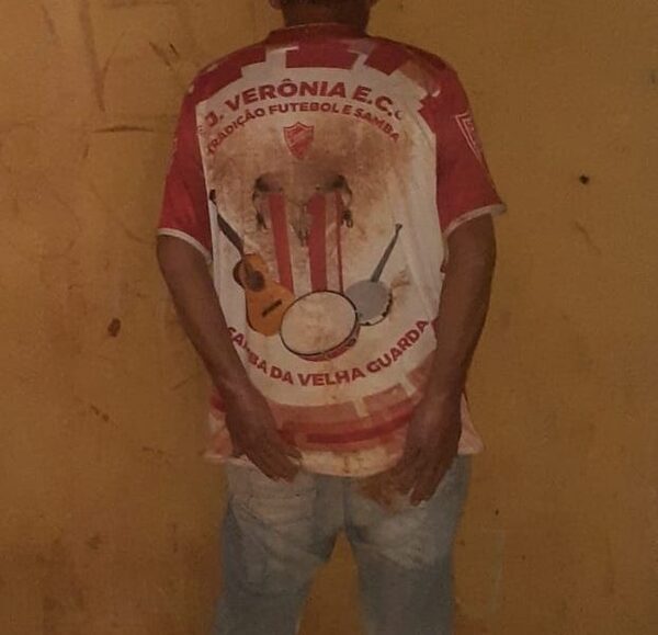 Detienen a hombre que intentó hurtar pertenencias