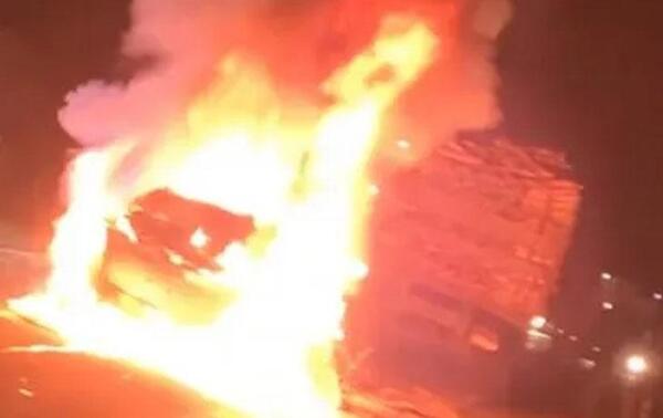 Conductor fallece calcinado tras chocar con un camión en San Pedro – Prensa 5