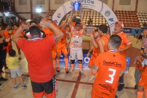 Equipo de Ciudad del Este se consagra campeón de la división nacional de Futbol de Salón - .::Agencia IP::.