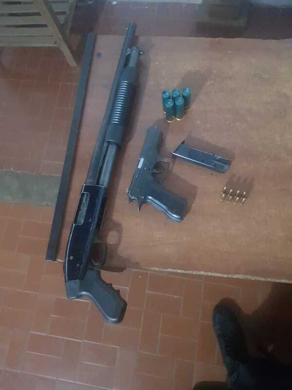 Arrestan a hombre por realizar disparos al aire - La Clave