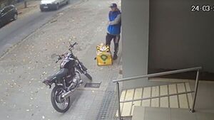 Escrachó a delivery por comerse la mitad de su pedido