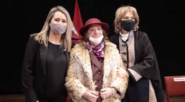 Diario HOY | Matasellos en homenaje a rica trayectoria de María Elena Sachero