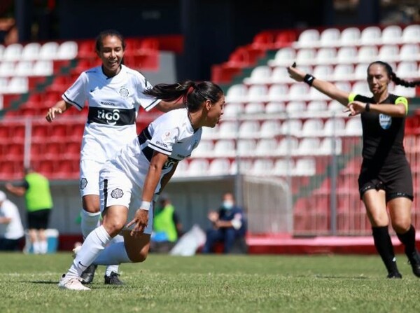 Olimpia se quedó con los puntos en los Jardines - APF