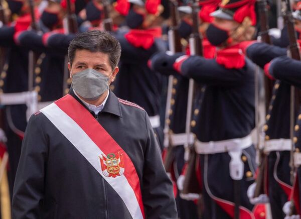 Presidente de Perú confía en cerrar la “página” de la destitución - Mundo - ABC Color