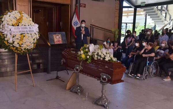 El último adiós al gran humorista Luis D'Oliveira – Prensa 5