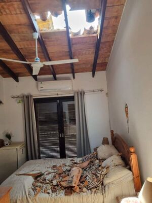 Suspenden construcción de edificio que desmoronó parte de una casa - Nacionales - ABC Color