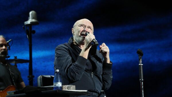 Phil Collins anuncia su retiro en concierto de Genesis - 1000 Noticias