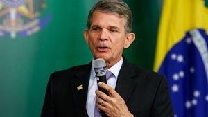 Diario HOY | Bolsonaro sustituye al presidente de Petrobras por insatisfacción con los precios