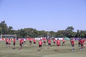 Por una primera vez en Lima  - Selección Paraguaya - ABC Color