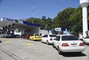 Emblemas privados bajan sus ventas tras suba de precios de combustibles - Nacionales - ABC Color