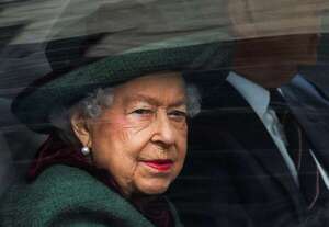 Diario HOY | Rodeada de príncipes y reyes, Isabel II reaparece en público