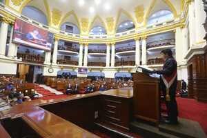 Crisis política en Perú: Congreso rechaza destituir a Castillo - San Lorenzo Hoy