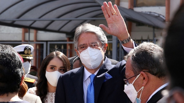 Frente a las trabas en el Parlamento, Lasso dice que gobernará por decreto o con consultas populares - .::Agencia IP::.