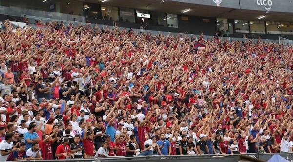 Diario HOY | Cerro y Olimpia, sin acuerdo en distribución de entradas para clásicos ‘coperos’