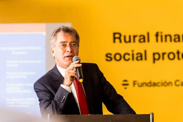Fundación Capital y el Ministerio de Industria y Comercio firman convenio para fortalecer el ecosistema emprendedor | OnLivePy