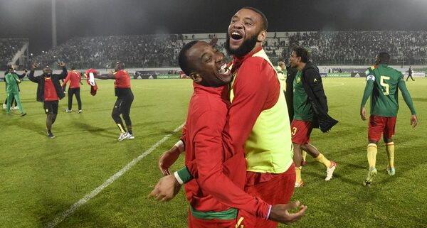 Camerún elimina a Argelia en la última jugada y clasifica a Catar 2022