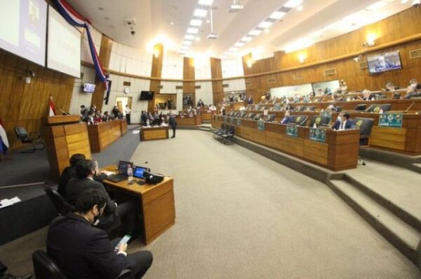 Aumento salarial a actuarios judiciales con dictamen favorable en Diputados