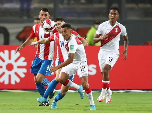 Perú vence a Paraguay y accede al repechaje