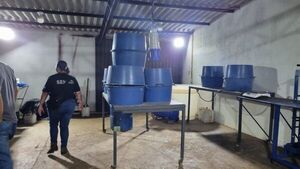 Senad aguarda a técnicos para desmontar laboratorio de droga por riesgo de explosión