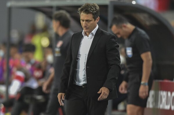 Barros Schelotto: 'Se vieron cosas de un equipo que quiere luchar'