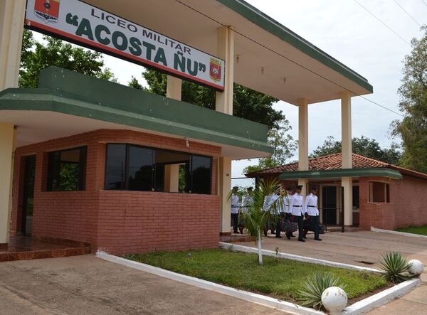 Denuncian maltrato físico a numerosos cadetes del Liceo Militar Acosta Ñu - Nacionales - ABC Color