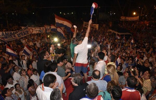 La ciudadanía paraguaya advertía hace cinco años a la clase política que buscaba la enmienda mau - Nacionales - ABC Color