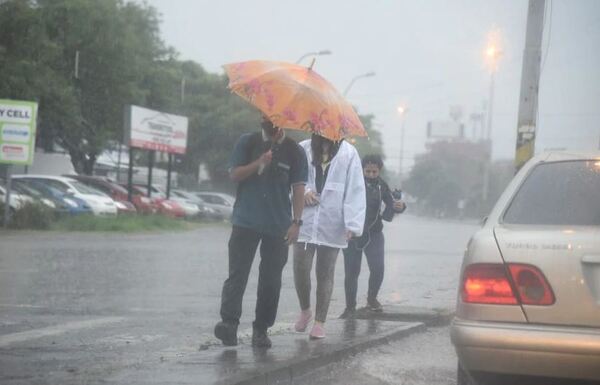 Lluvia intensa y frente frío están previstos este miércoles