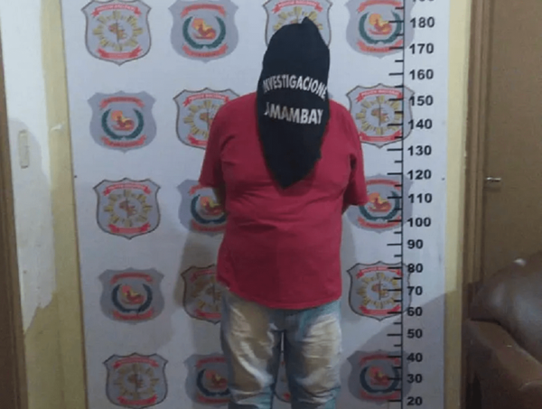 Presunto miembro del PCC se estacionó frente a patrullera y fue detenido al bajarse · Radio Monumental 1080 AM