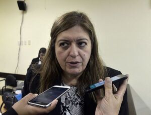 “El problema no es Sandra Quiñónez, sino la institucionalidad”, alega Brunetti - Nacionales - ABC Color