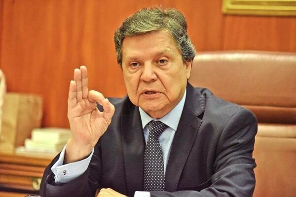 Precandidato liberal no descarta a Euclides Acevedo como dupla presidencial