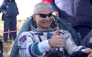 Rusia trae a Tierra a dos cosmonautas rusos y a un astronauta estadounidense