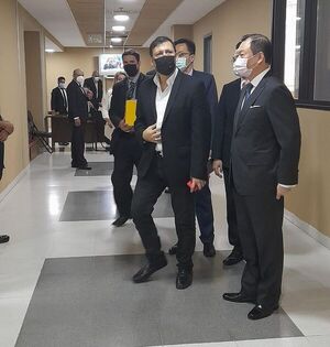 Víctor Bogado reclama su banca en forma “testimonial” y dice que renunciaría en el acto - Nacionales - ABC Color