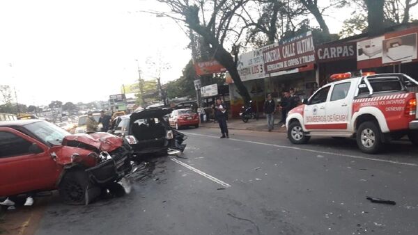 Caminera recuerda prohibición de giros en "U" y a la izquierda en rutas