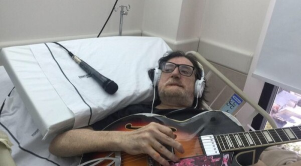 Diario HOY | Charly García homenajea a Cerati desde una clínica
